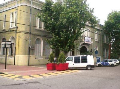Polic�a imputado por el cobro de facturas truchas acus� a altos jefes