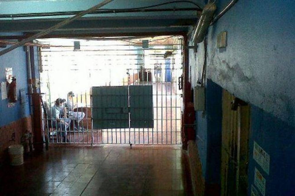Qued� detenida otra exagente penitenciaria acusada de tormentos en el Chaco