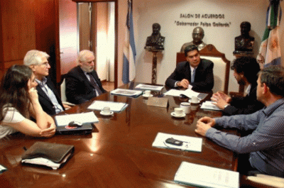 Capitanich y la Comisi�n de Supervisi�n analizaron la ejecuci�n de proyectos