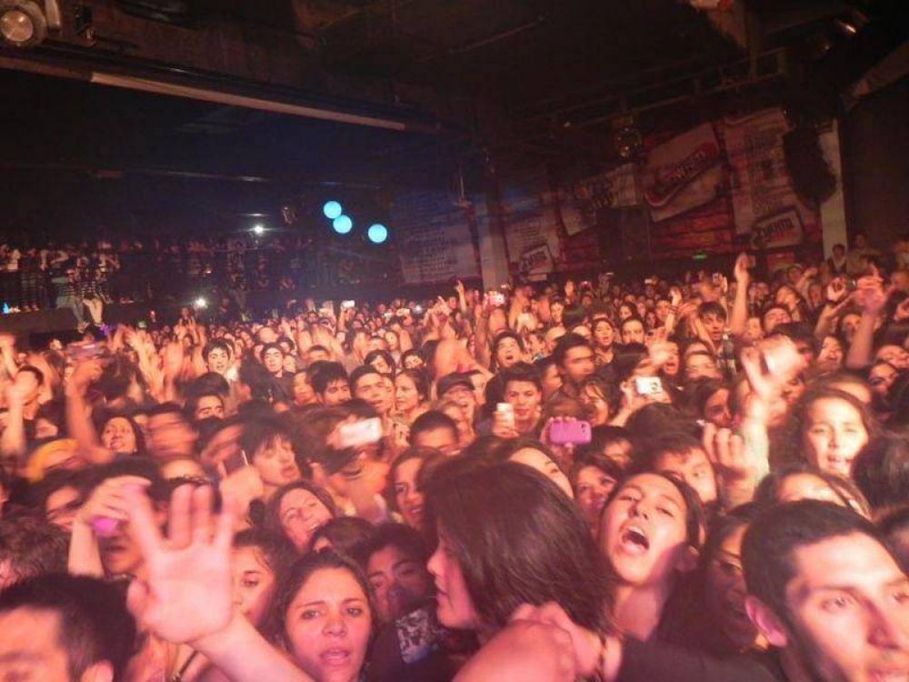 No Te Va a Gustar revent� de gente Puerto Rock y dio un show memorable
