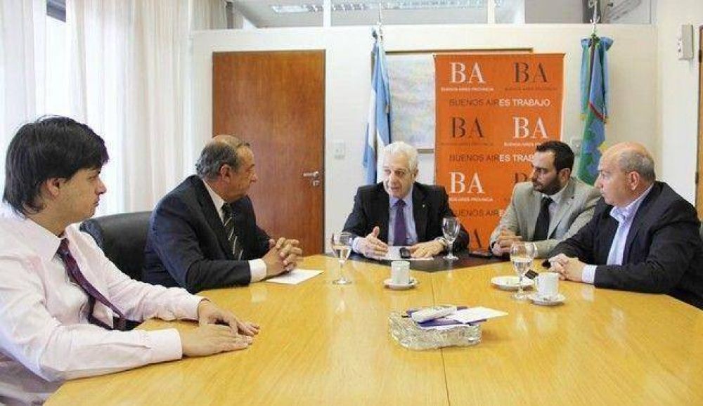 S�nchez trat� con el Ministro el tema de los remisses