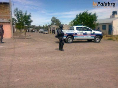 Allanan domicilio de joven que dispar� contra un polic�a