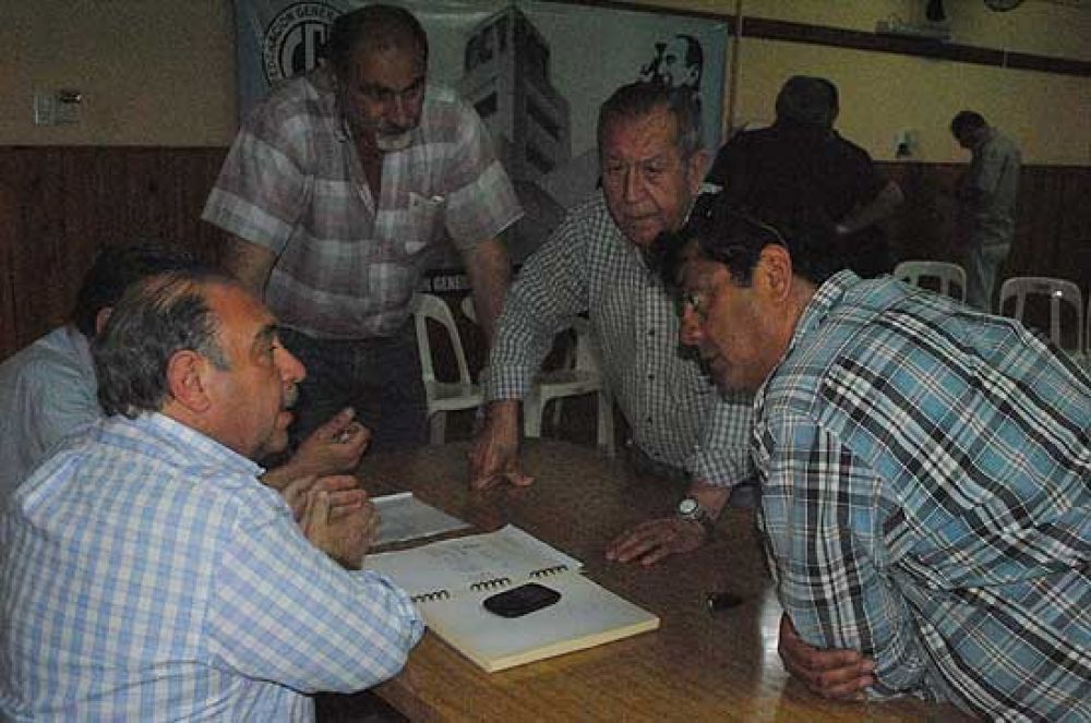 Gremios prev�n reunirse con Cuartango este jueves
