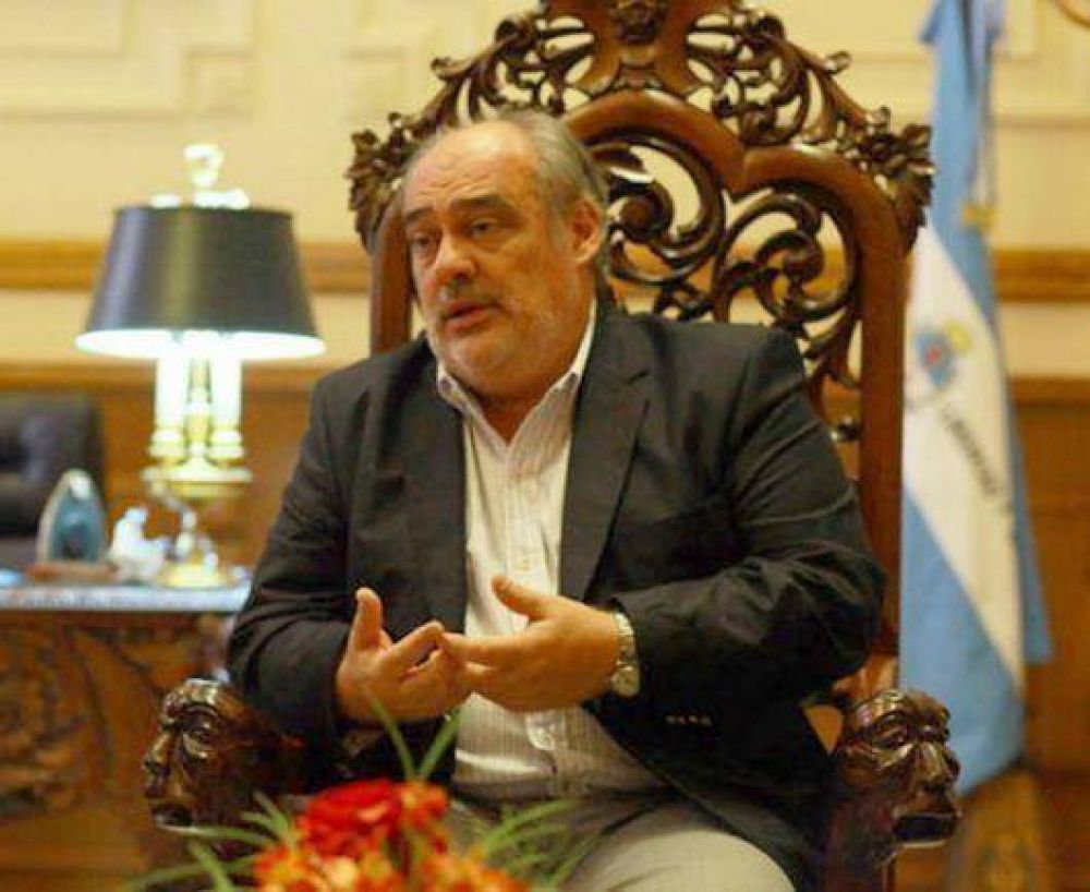 Ricardo volvi� a achacar a Transnea los cortes de luz