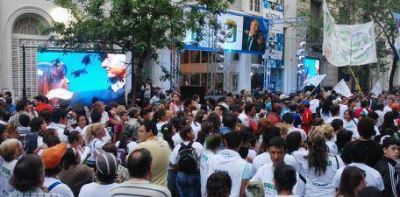  Bruera se qued� con el peronismo de La Plata