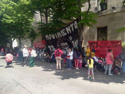 A la espera de una respuesta o se acampa en la municipalidad de General Pueyrredon