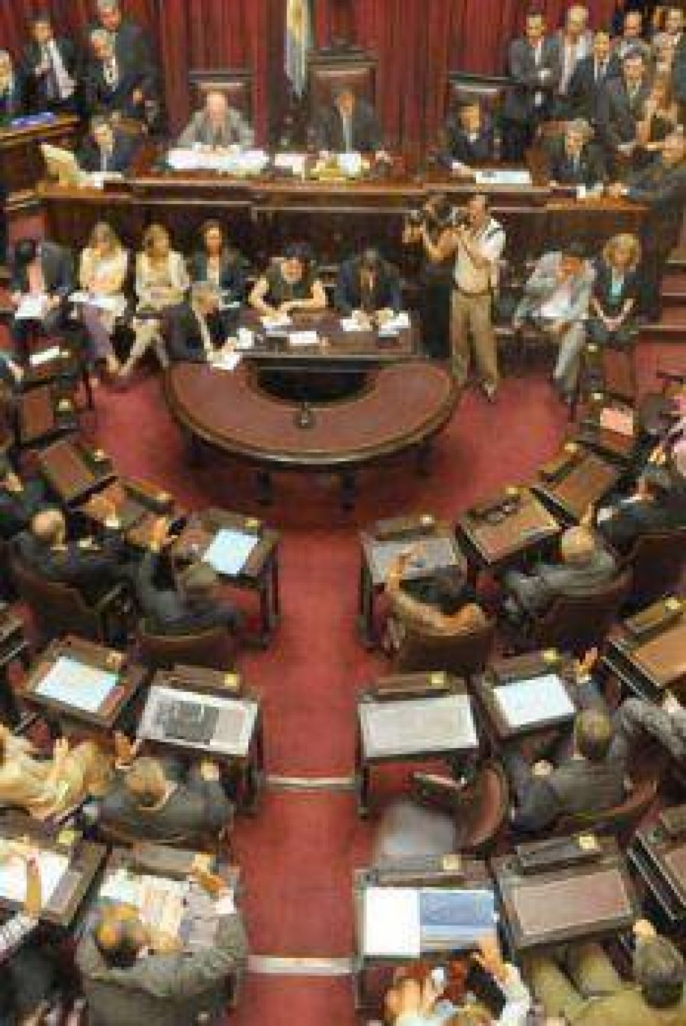 El Senado trata la ley de "grooming"