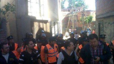Tensi�n en Villa Fraga por la toma de un comedor comunitario
