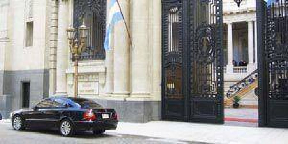 Insfr�n en la Reuni�n de Gobernadores