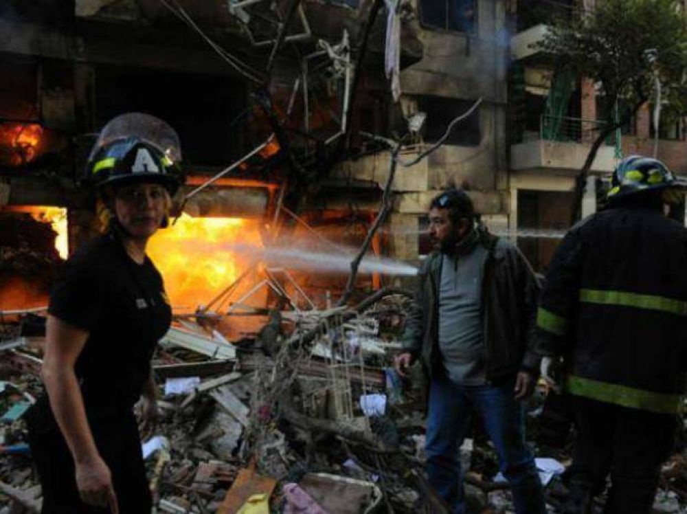 Bomberos Zapadores reconoci� la identidad de g�nero a Angie Alvarez
