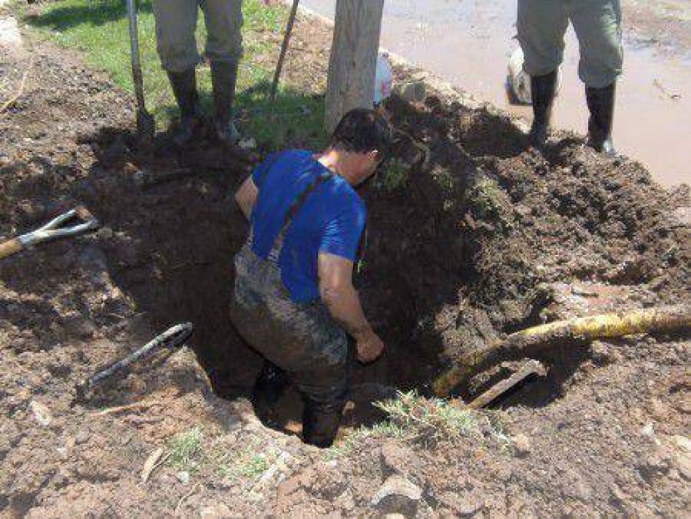 Se rompi� un ca�o de agua corriente en Carlos Pellegrini y Humberto