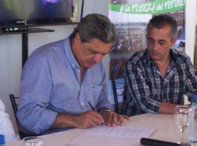 Extensi�n de la red y m�s camiones cisterna, entre otras mejoras que dejaron �muy contentos� a los vecinos