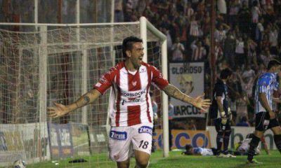 A�lla bien fuerte