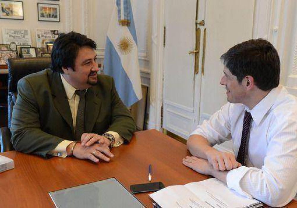 Closs llev� temas de la agenda a encuentro con Abal Medina