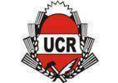Pidieron la expulsi�n de Baro, Arata y Esper de la UCR bonaerense