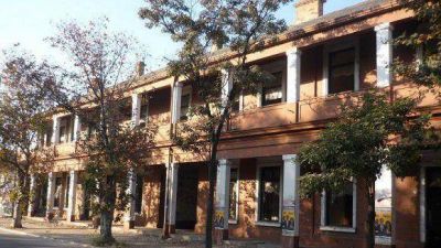 Los ambulantes se mudar�n a la ex Estaci�n El Provincial