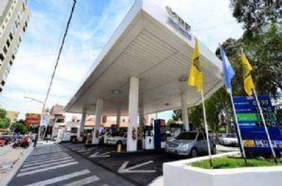 Descarga de combustible: Notifican a estaciones de servicio sobre horarios
