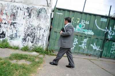 Con actas notariales truchas desviaron cheques destinados a la Municipalidad