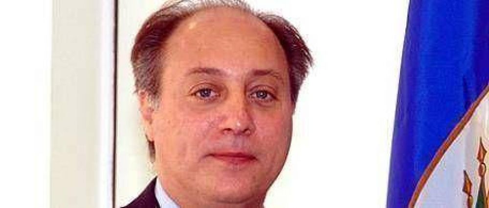 Cuestionan al candidato argentino en la CIDH