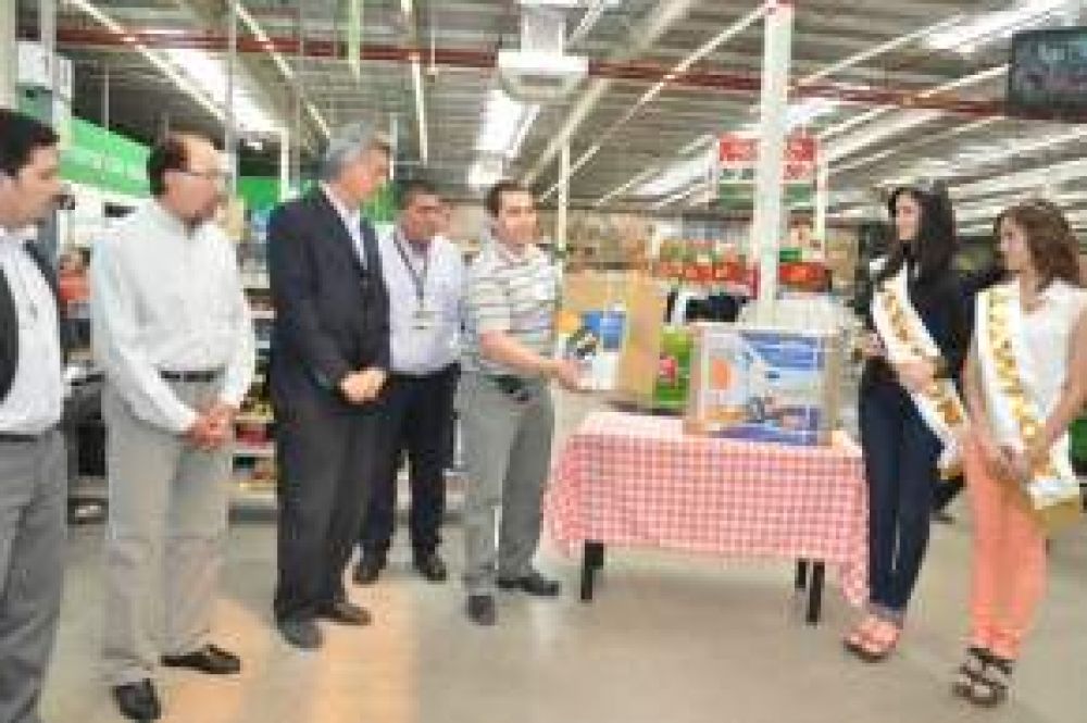 Entregaron premios a la Reina de Rawson