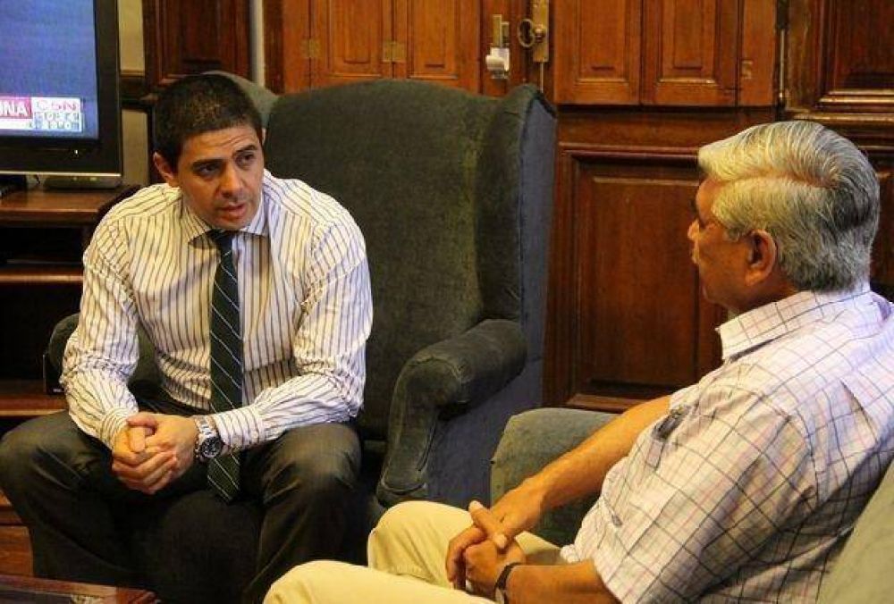 Se trabaja en el operativo de traslado de los vendedores ambulantes