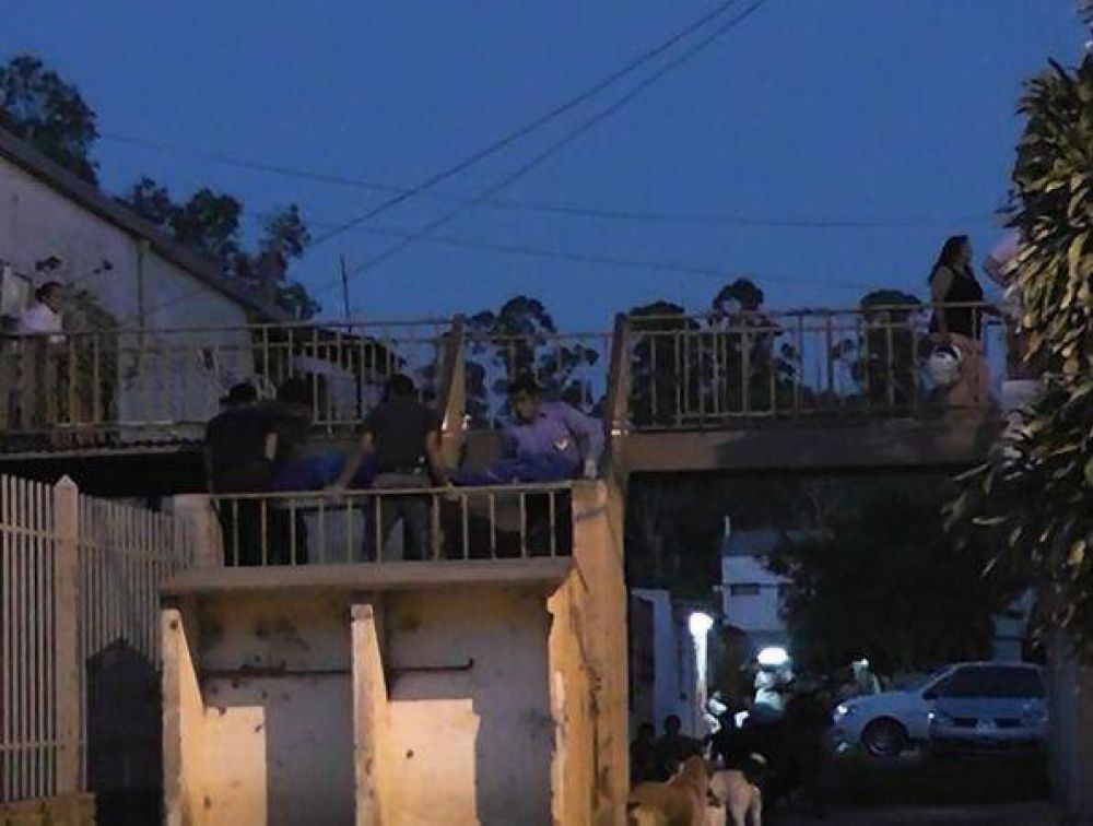 Investigan la muerte de una pareja en una casa del Mujeres Argentinas