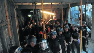 Volvi� la calma a Villa Fraga pero sin soluci�n de viviendas