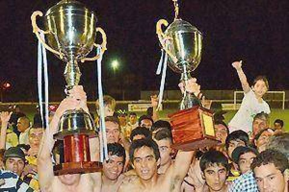Mitre gan� la Recopa y es el mejor equipo del 2013