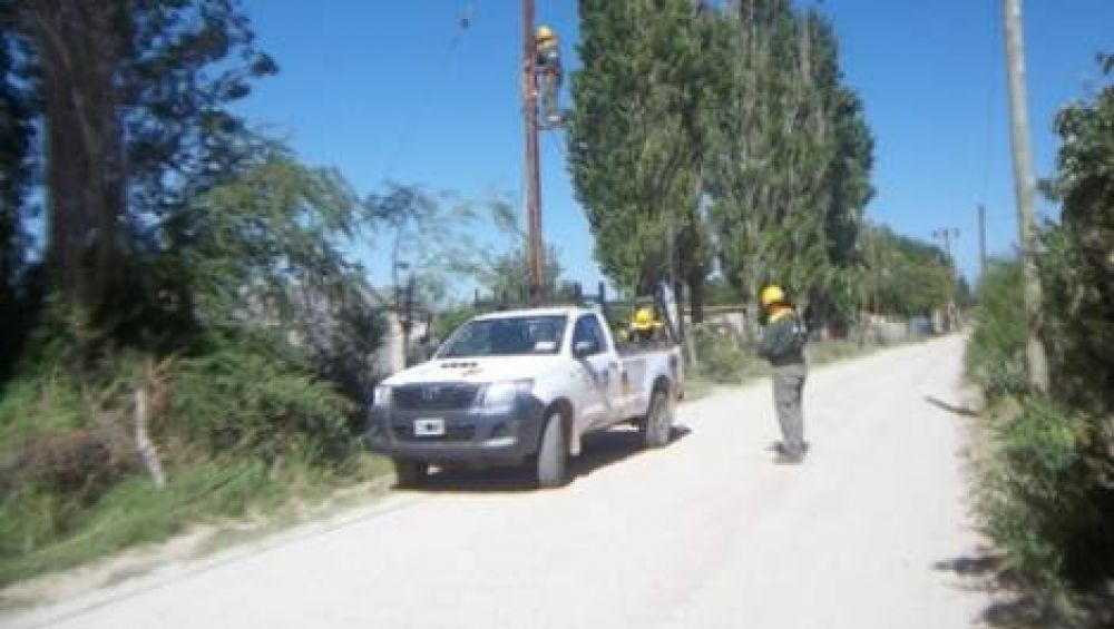 El fuerte viento dej� sin luz a Andalgal�