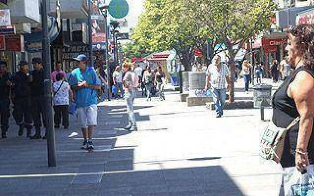 Quejas de comerciantes por la cantidad de feriados