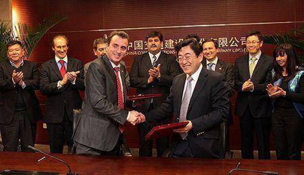 Desde China P�rez confirm� un cr�dito de U$$ 400 millones para la construcci�n de viviendas