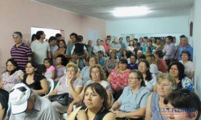 Tras la agresi�n, Sananez llam� a la calma y dijo que conf�a en un traspaso ordenado