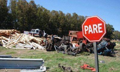 Duelo y conmoci�n en San Mart�n de los Andes por la tragedia de la ruta 5