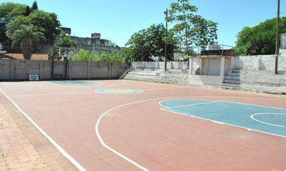 El Gobierno Provincial resolver� la problem�tica del club Arroyito