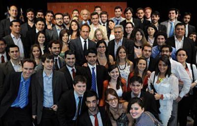 El Gobernador por la integraci�n de universidades para el desarrollo de la Provincia