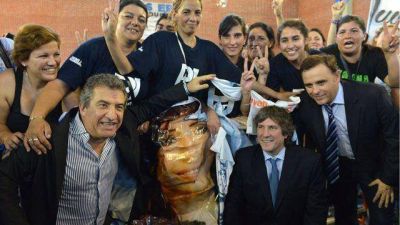 Boudou defendi� el modelo y destac� la gesti�n de Urribarri  