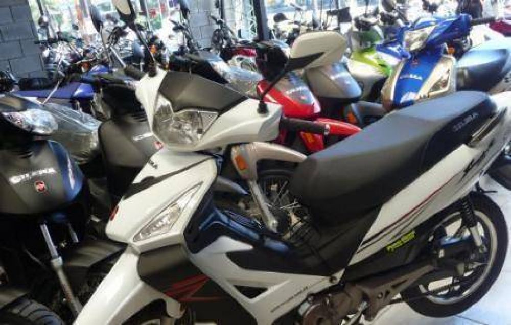 Por no "darle bola" al cliente, deber� indemnizarlo con $ 10.000