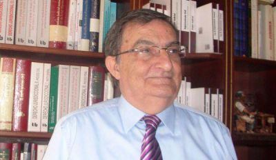 Diserta en R�o Grande una eminencia en derecho laboral