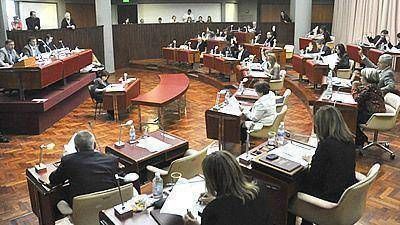 Se aprob� la asignaci�n de los mil pesos para la administraci�n p�blica