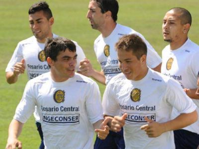Central: Tras el traspi� de la B, aparece el empuje de los m�s chicos