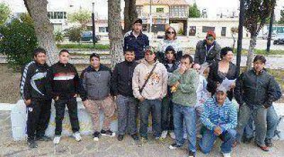 Petroleros desocupados conforman padr�n para �recuperar� su trabajo