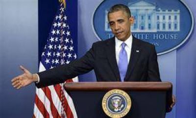Acorralado por las quejas, Obama suspendi� parte de su reforma de salud