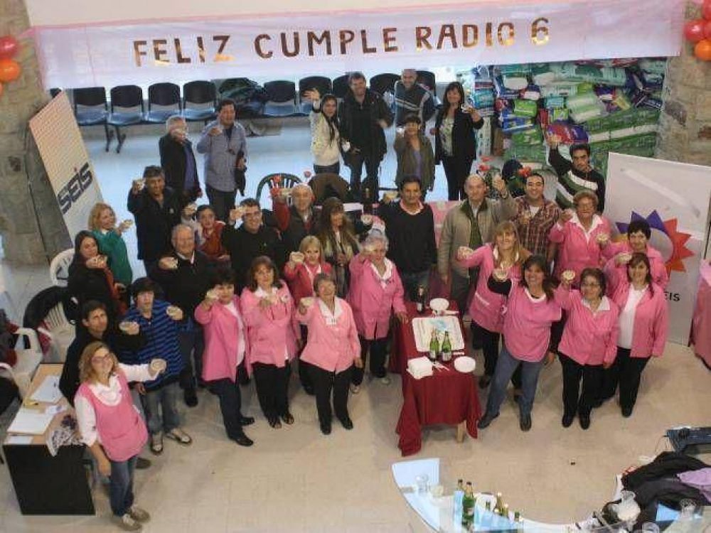 Gran demostraci�n de solidaridad en el cumplea�os de Radio Seis