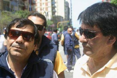 Trabajadores del Correo Argentino exigieron cobrar las horas extras en su justo valor