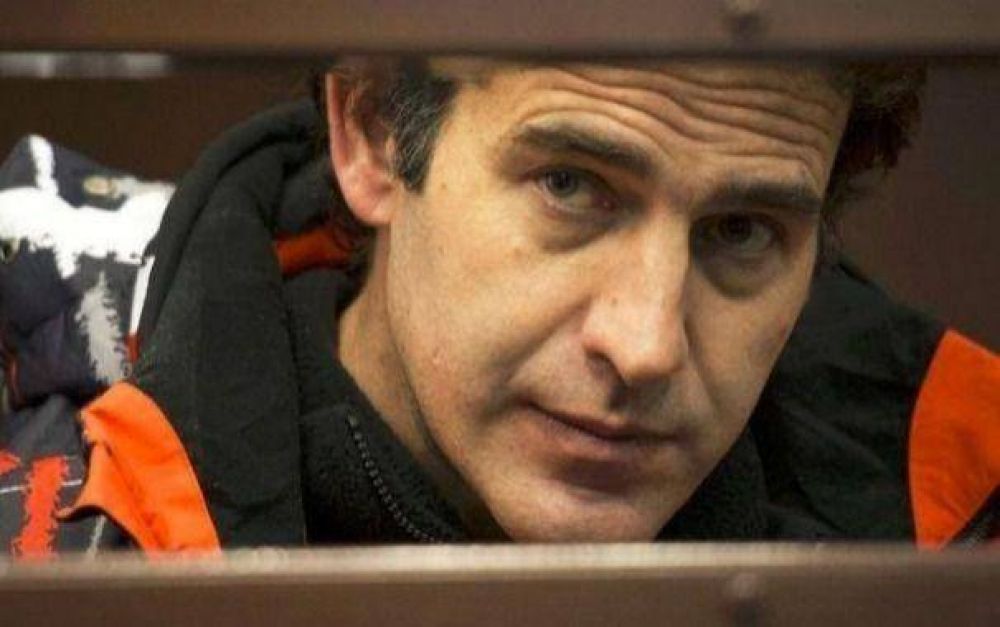 El activista marplatense podr�a pasar 3 meses m�s detenido en Rusia
