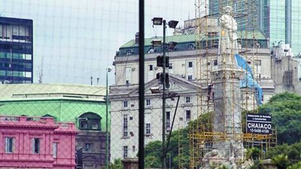 Monumento a Coln: Revelan que ya fue restaurado en 2007 y sin desmantelarlo