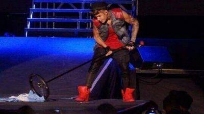 Buscan declarar persona no grata en Argentina a Justin Bieber
