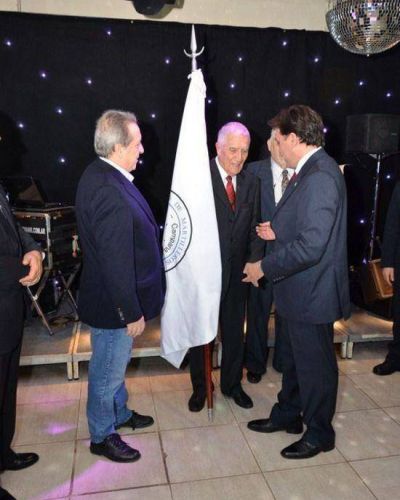 El Colegio de Martilleros y Corredores P�blicos Z�rate-Campana, conmemor� sus 25 a�os coronado de un gran festejo  