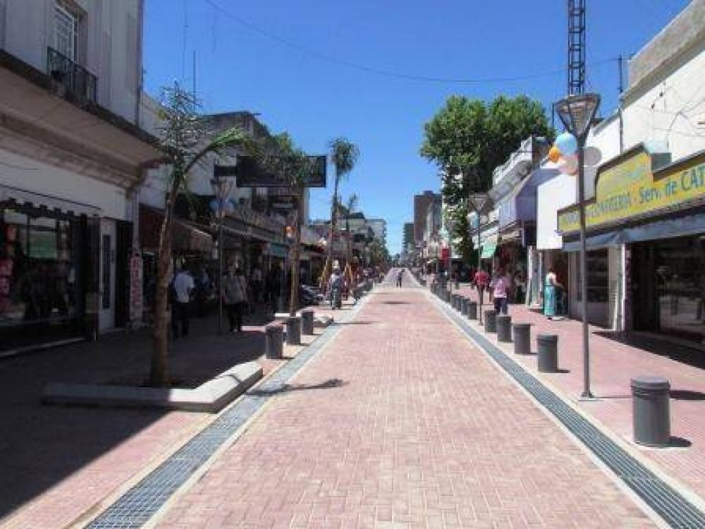 San Fernando inaugur� un nuevo tramo de la remodelada calle Constituci�n 