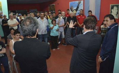 NUEVA CASA POL�TICA EN LANUS OESTE